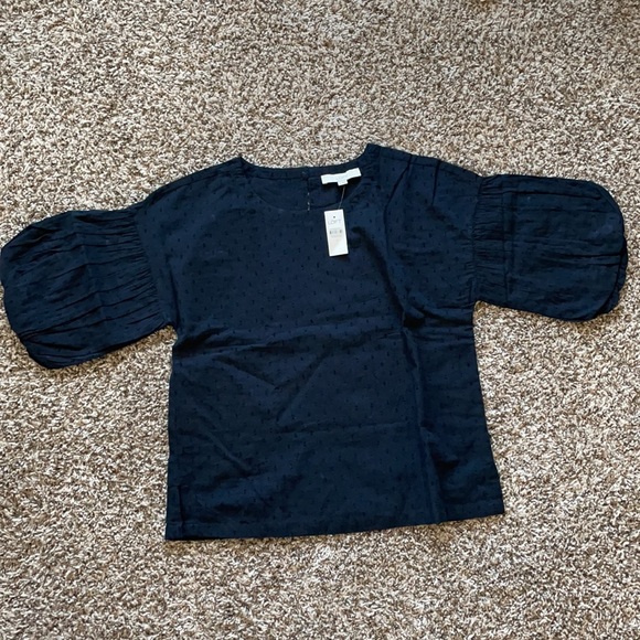 Baloon Sleeve Top - Picture 2 of 4